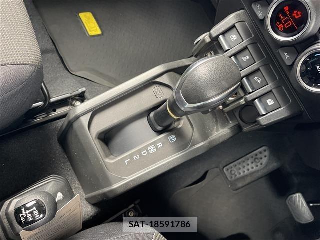 Suzuki JIMNY SIERRA 2024 8700361-5