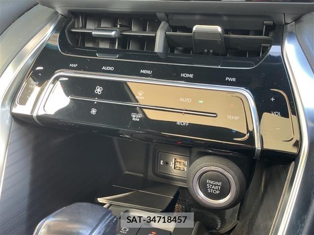 Toyota HARRIER 2020 8937104-3
