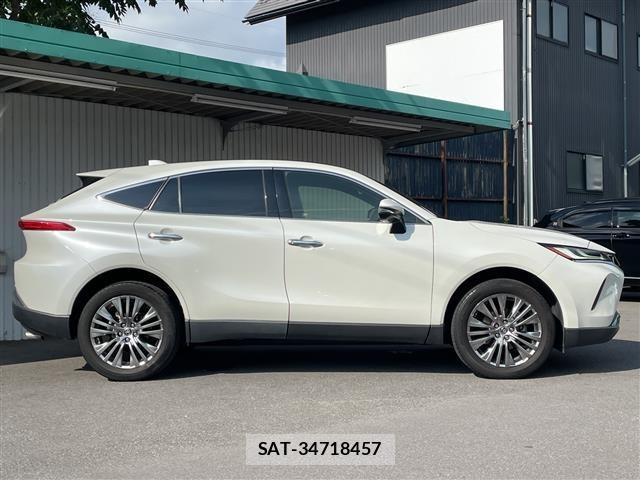 Toyota HARRIER 2020 8937104-6