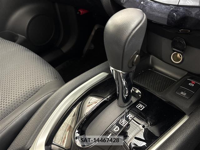 Nissan X-TRAIL 2019 8722719-22