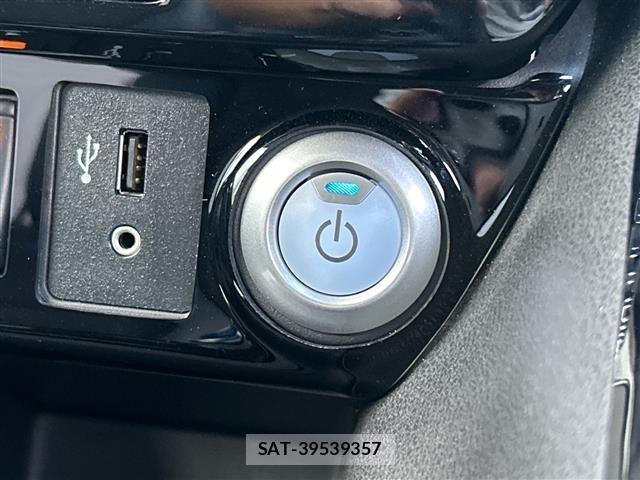 Nissan LEAF 2019 8928864-2