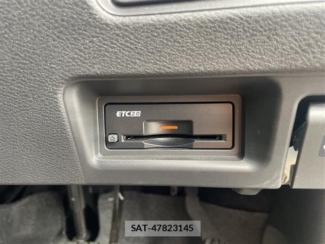 Nissan SERENA 2023 8925345-11