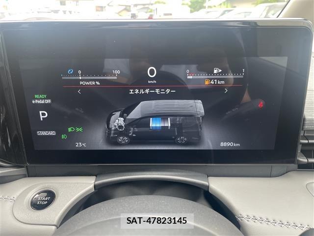 Nissan SERENA 2023 8925345-3