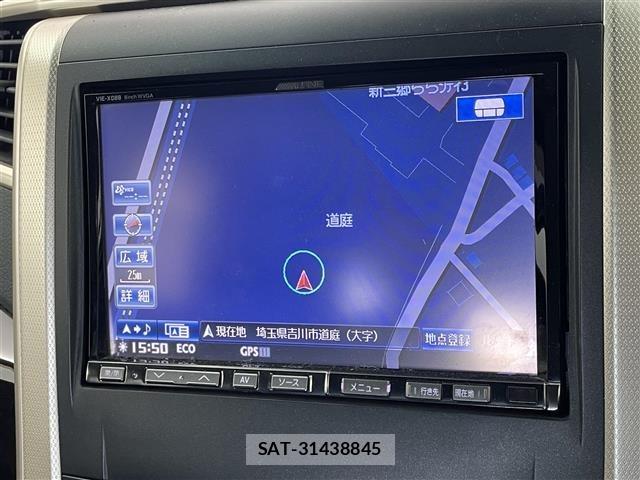 Toyota VELLFIRE 2013 8674216-17