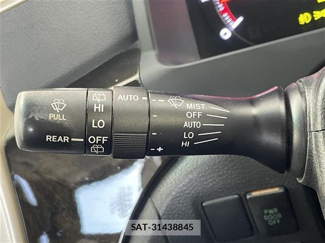 Toyota VELLFIRE 2013 8674216-5