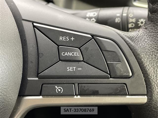 Nissan SERENA 2016 8925393-1