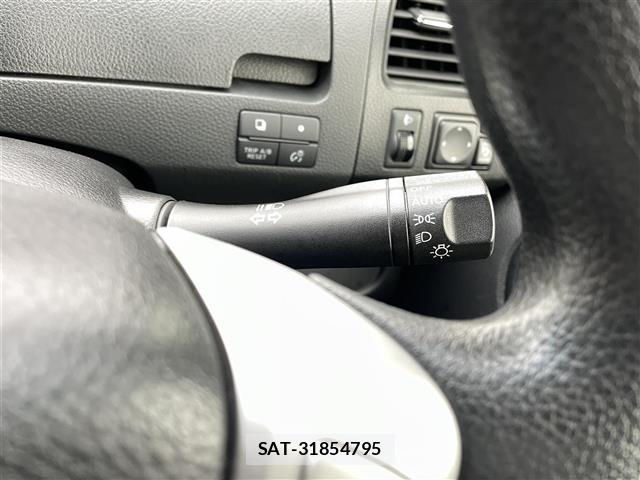 Nissan SERENA 2014 8925409-1