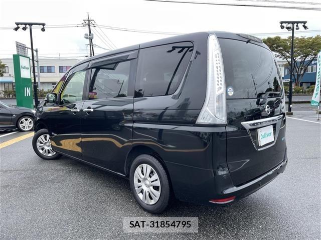 Nissan SERENA 2014 8925409-13