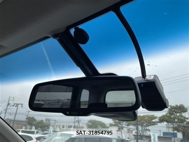 Nissan SERENA 2014 8925409-18
