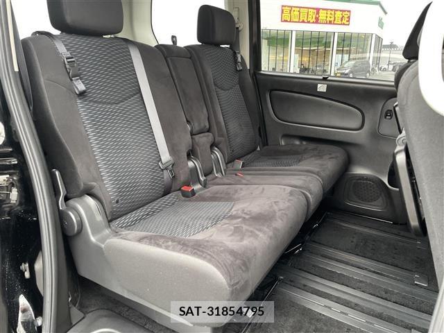 Nissan SERENA 2014 8925409-22