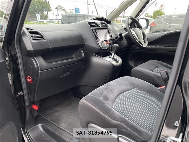 Nissan SERENA 2014 8925409-4