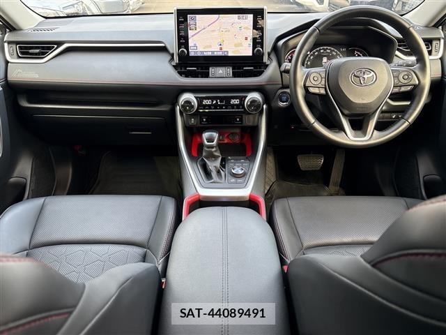 Toyota RAV4 2022 8938263-14