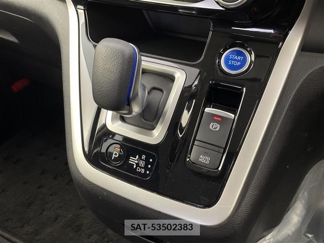 Nissan SERENA 2019 8925417-10