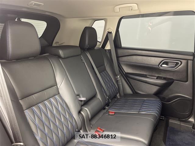 Nissan X-TRAIL 2022 8928850-10
