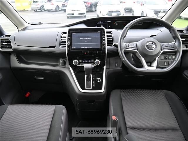 Nissan SERENA 2017 8925429-14
