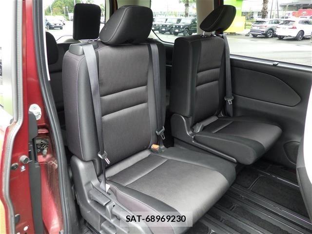 Nissan SERENA 2017 8925429-2
