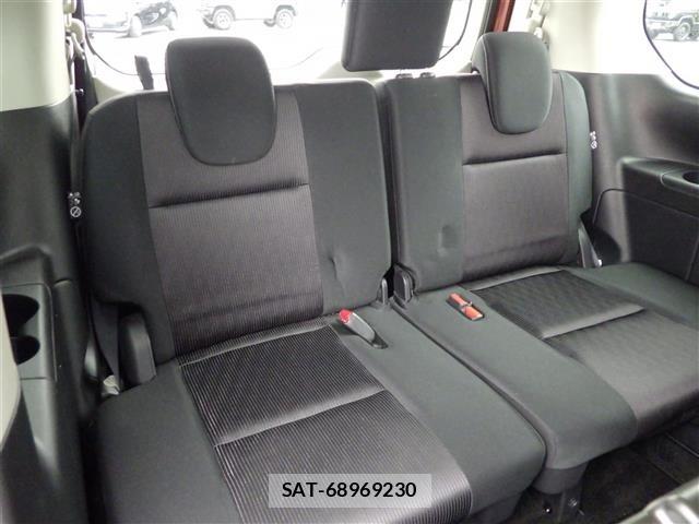 Nissan SERENA 2017 8925429-4
