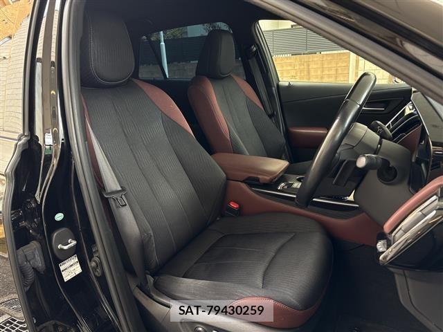 Toyota CROWN 2019 8937558-3