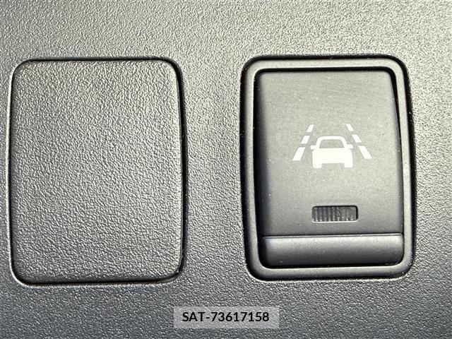 Nissan SERENA 2014 8925430-21