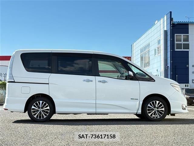 Nissan SERENA 2014 8925430-22