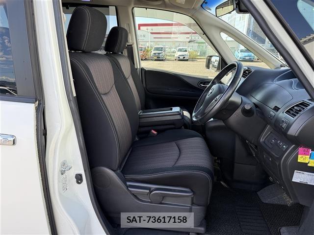 Nissan SERENA 2014 8925430-5