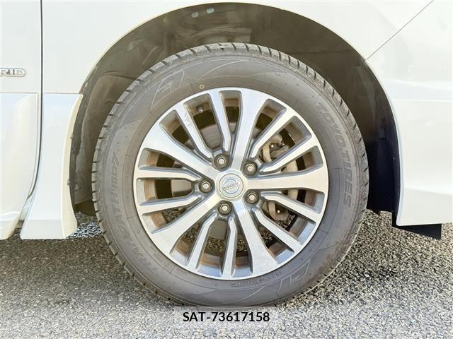 Nissan SERENA 2014 8925430-6