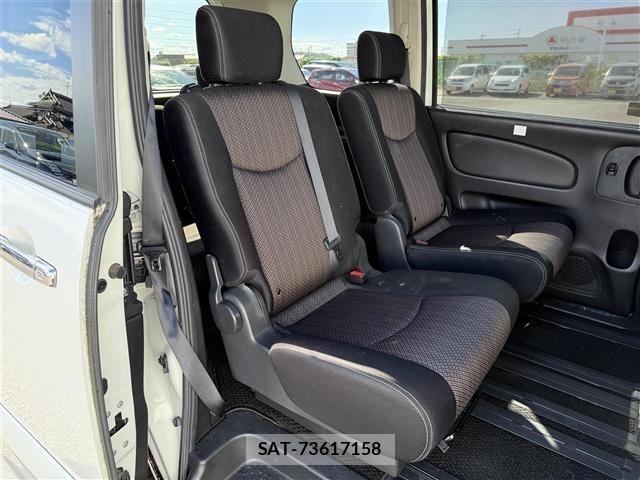 Nissan SERENA 2014 8925430-8