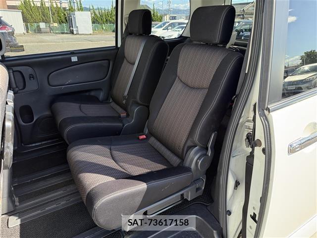 Nissan SERENA 2014 8925430-9
