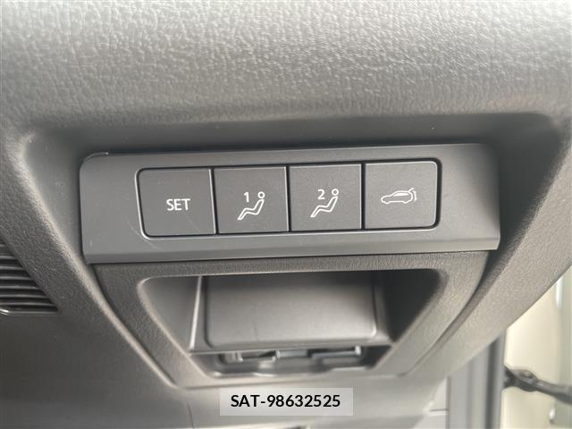Mazda CX-30 2020 8748174-1