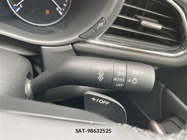 Mazda CX-30 2020 8748174-11