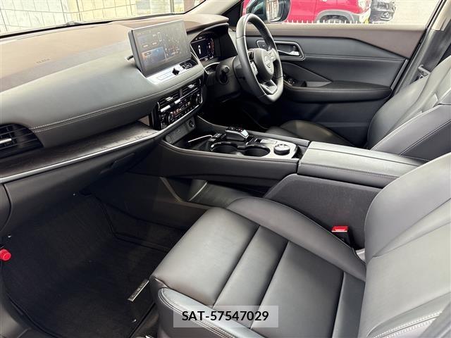 Nissan X-TRAIL 2023 8928851-7