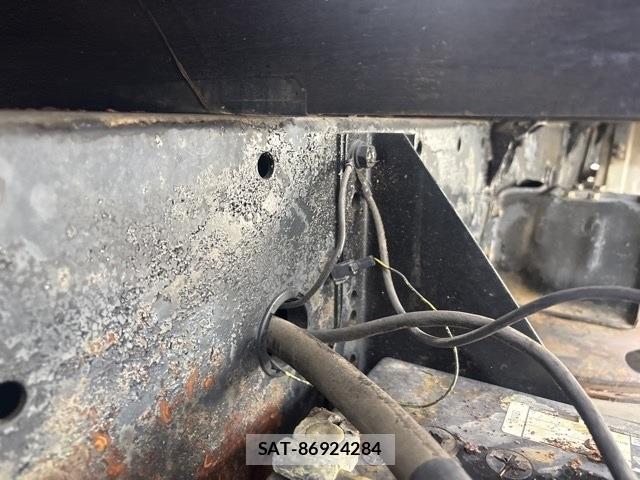 Mazda TITAN 1988 8747605-12