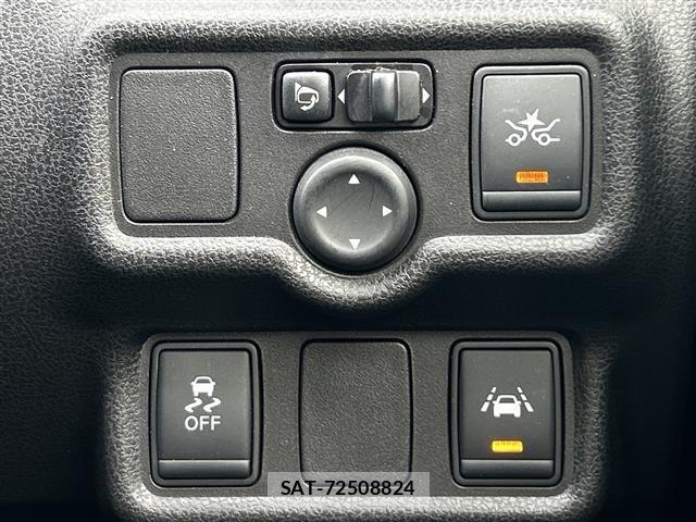Nissan NOTE 2015 8911839-10