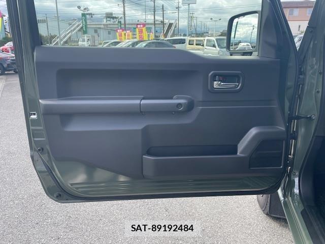 Suzuki JIMNY 2020 8748600-6