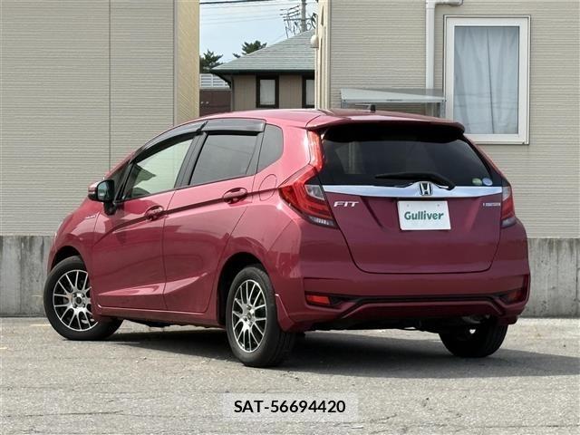 Honda FIT 2018 8921622-13