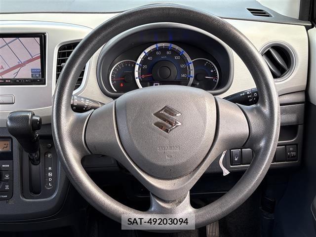 Suzuki WAGON R 2015 8747835-19