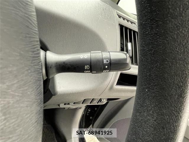 Toyota PRIUS 2015 8938611-10