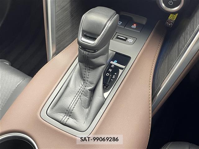 Toyota HARRIER 2024 8937112-12