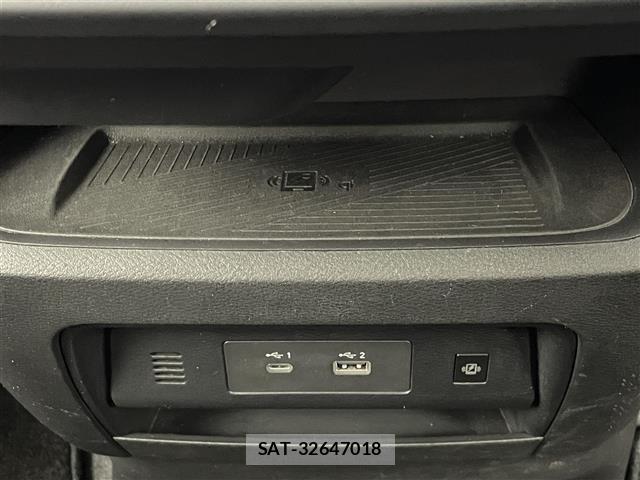 Nissan SERENA 2022 8925460-22