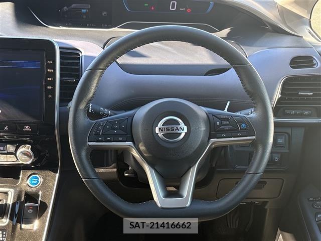 Nissan SERENA 2022 8671183-1