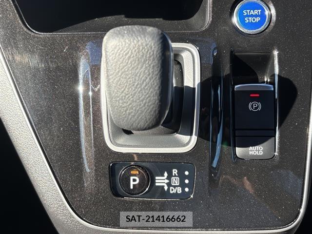 Nissan SERENA 2022 8671183-11