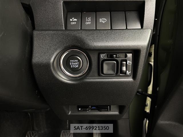 Suzuki JIMNY 2021 8932560-11