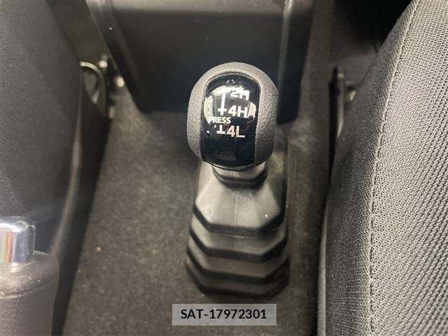 Suzuki JIMNY 2025 8932561-11