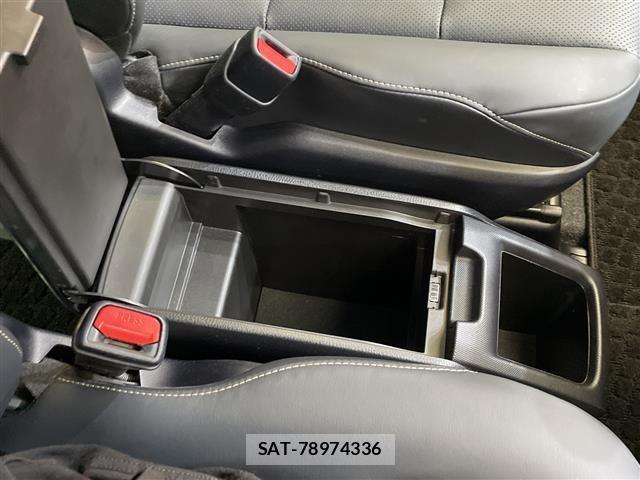 Toyota ESQUIRE 2020 8908736-2