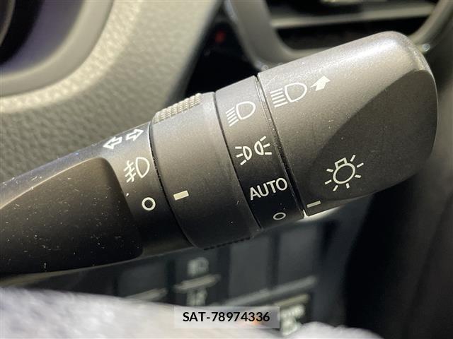 Toyota ESQUIRE 2020 8908736-7
