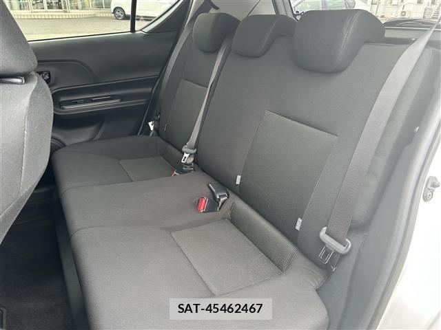 Toyota AQUA 2019 8705522-12