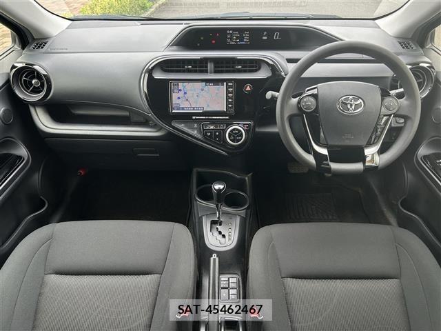 Toyota AQUA 2019 8705522-14