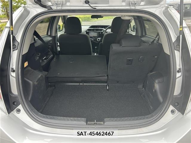 Toyota AQUA 2019 8705522-22