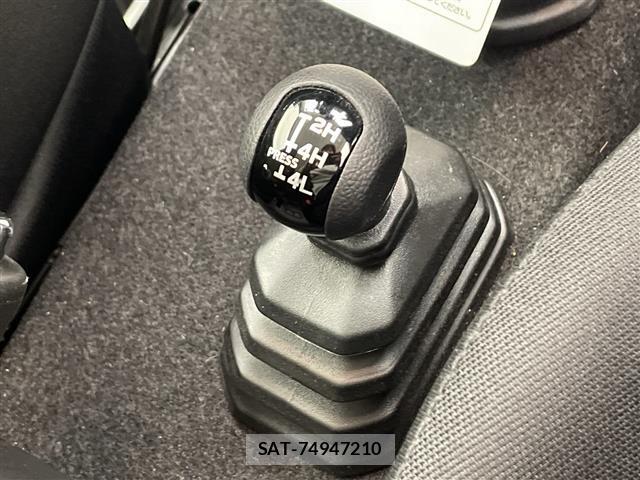 Suzuki JIMNY 2022 8932565-13