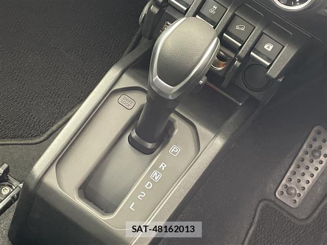 Suzuki JIMNY 2024 8748605-3